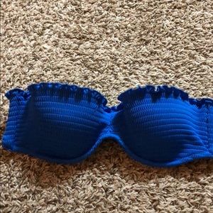 Ruffle rib bikini top